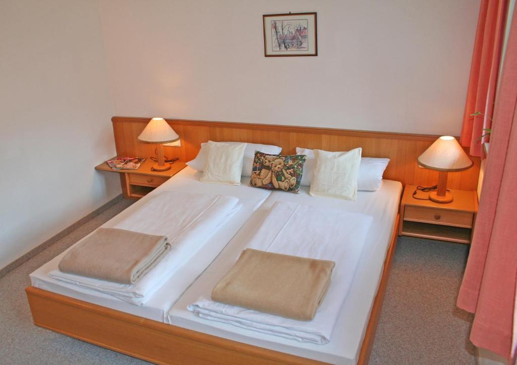 קלייס Ferienhaus Am Roemerweg חדר תמונה